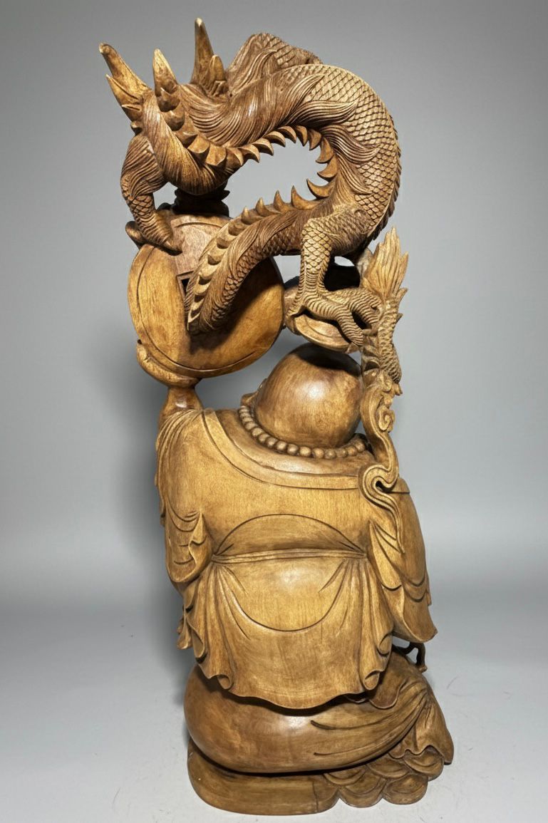 Kayu Naga Bahagia