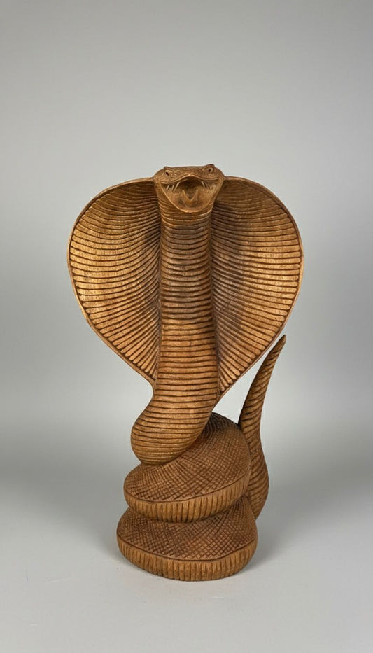Cobra Tallada